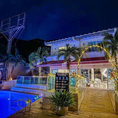 Hotel Kaamu Таганга Екстер'єр фото