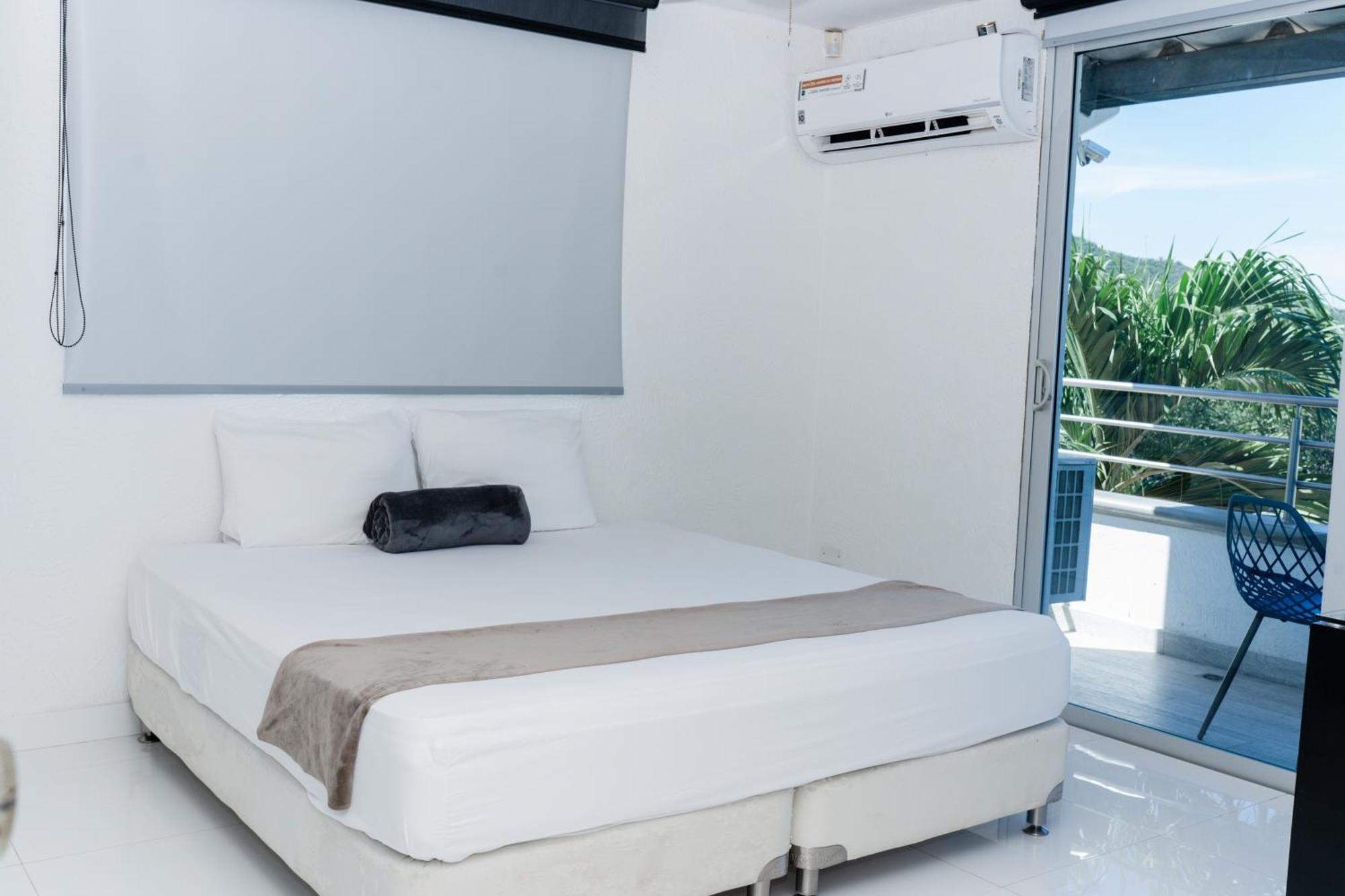 Hotel Kaamu Таганга Екстер'єр фото