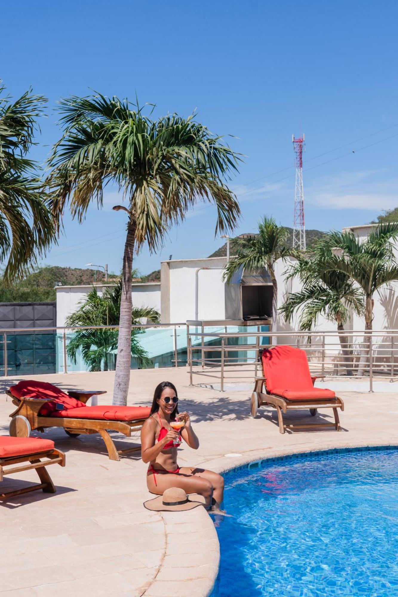 Hotel Kaamu Таганга Екстер'єр фото